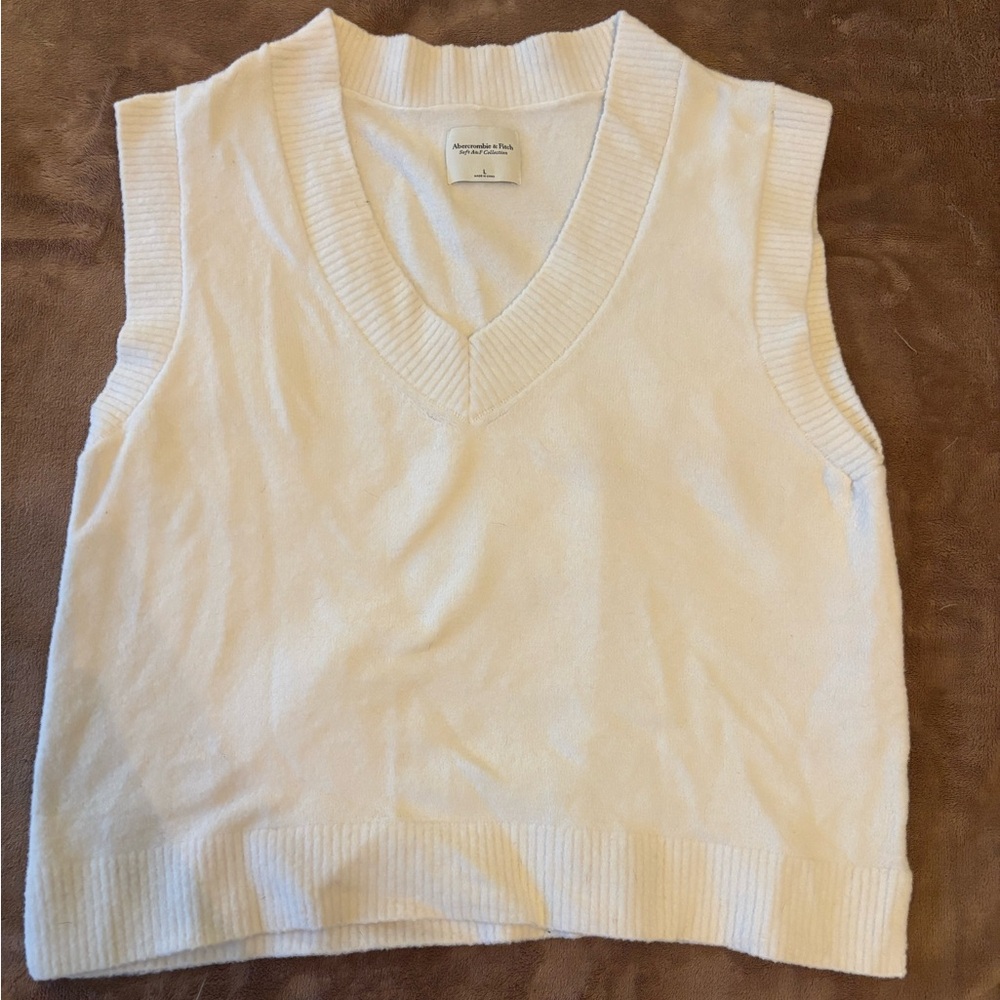 Abercrombie & Fitch Off-White Knit Top